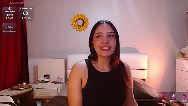 Freyja soh online show from February 8, 6:49 pm