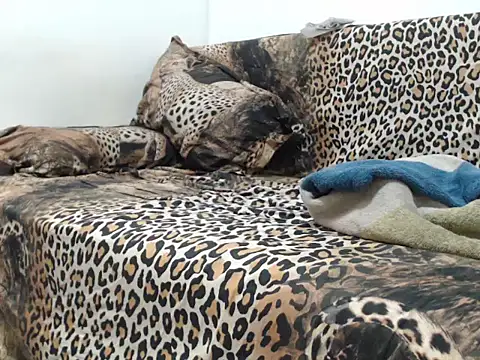 Snapshot of 0anal21 chatting on October 2, 5:49 pm 0anal21 online show from October 2, 5:49 pm