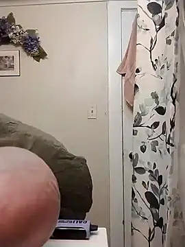 ShaneJames11 online show from December 25, 6:20 am