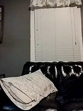 ShaneJames11 online show from March 8, 9:56 am