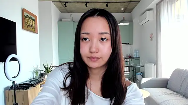 julias tapes online show from January 24, 7:51 am