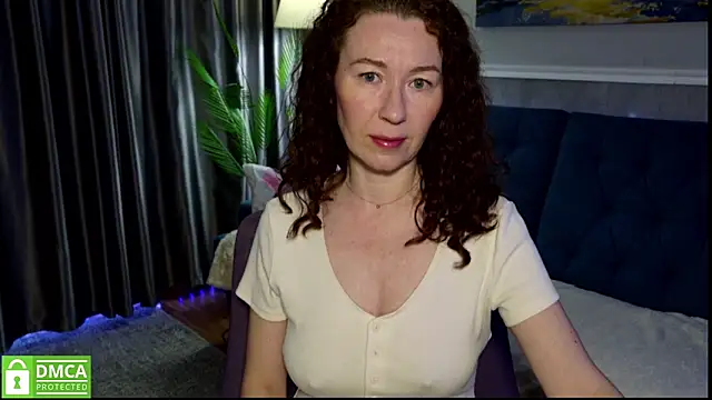 MyrtleGirl 5 online show from April 16, 7:14 pm