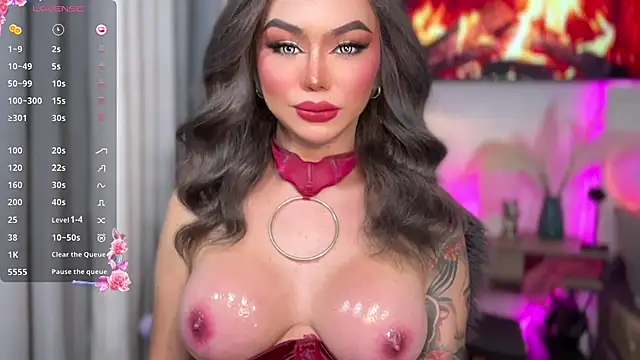 sassy olivia online show from December 14, 9:48 am