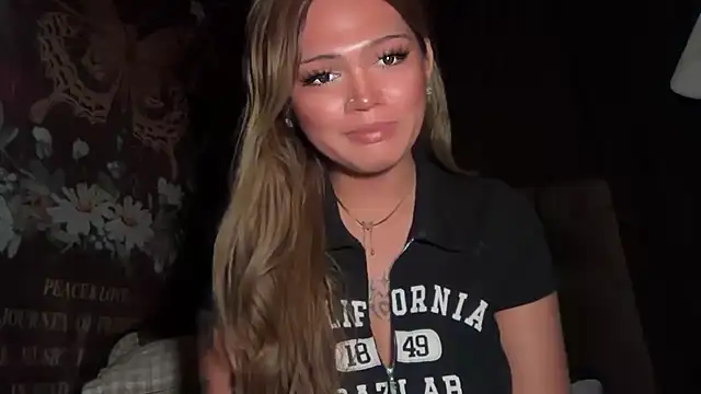 Claire Brooke online show from February 11, 8:52 pm