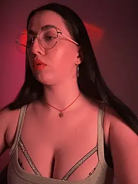 Snapshot of Emylia chatting on February 25, 7:38 pm Emylia online show from February 25, 7:38 pm