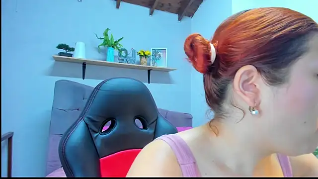 Gretta Queen online show from March 22, 3:24 pm