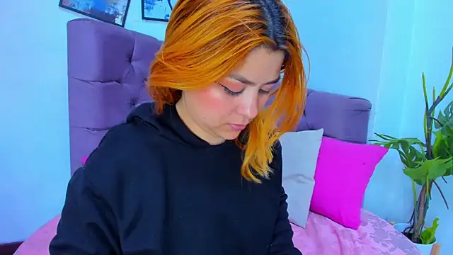 Gretta Queen online show from September 23, 6:15 pm