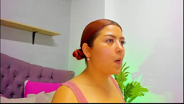 Gretta Queen online show from March 1, 3:56 pm