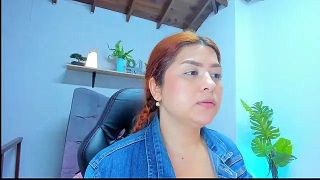 Gretta Queen online show from March 11, 6:35 pm