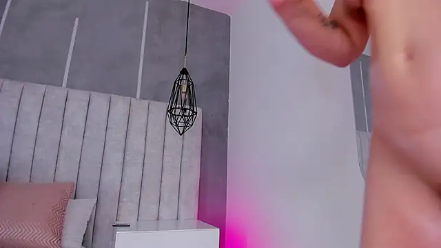 my friends mom online show from April 17, 11:46 am