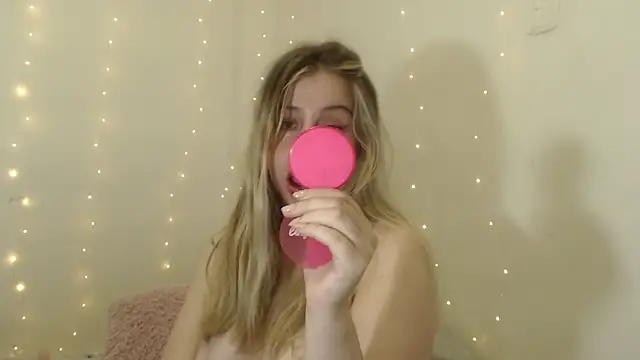 SweetSofty online show from October 22, 11:14 pm