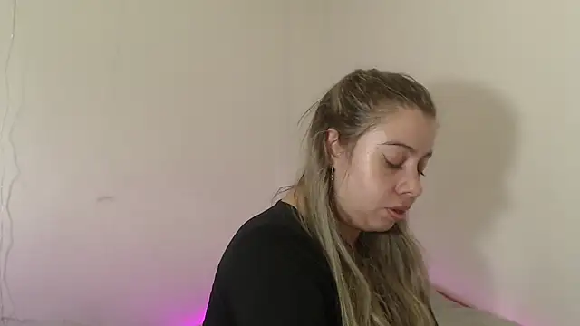 SweetSofty online show from October 28, 9:47 pm