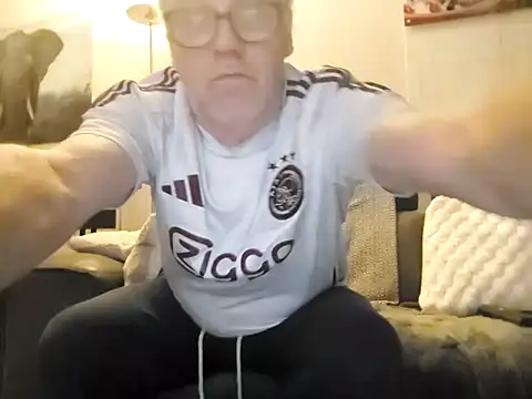 Snapshot of sexbink chatting on February 6, 10:28 pm sexbink online show from February 6, 10:28 pm