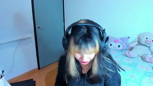 Akane-Mou online show from January 13, 5:44 am