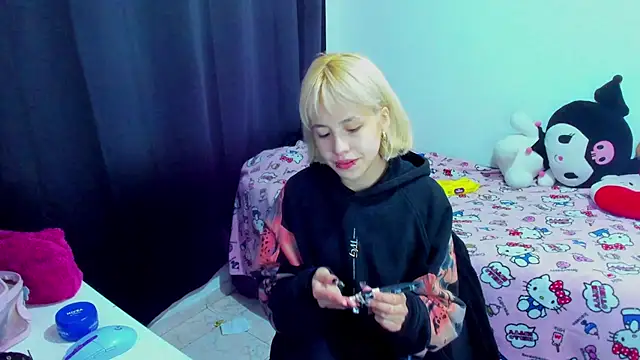 Akane-Mou online show from March 2, 4:13 am