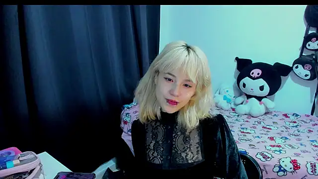 Akane-Mou online show from January 17, 2:37 am