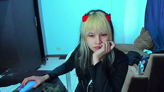 Akane-Mou online show from February 15, 12:01 pm