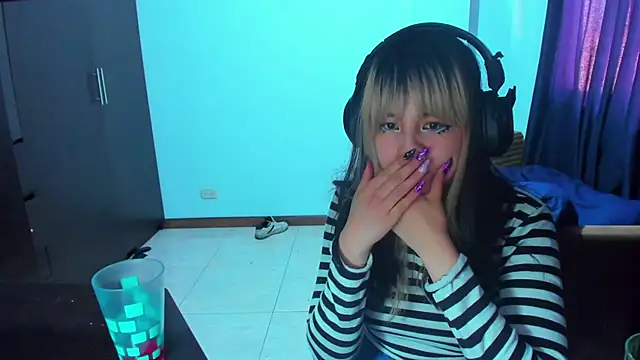 Akane-Mou online show from January 19, 2:49 pm