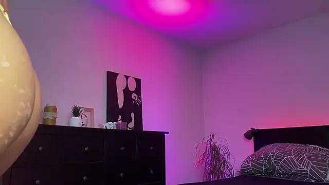 spottyyy online show from October 21, 7:35 pm