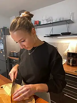 spottyyy online show from February 28, 9:47 am