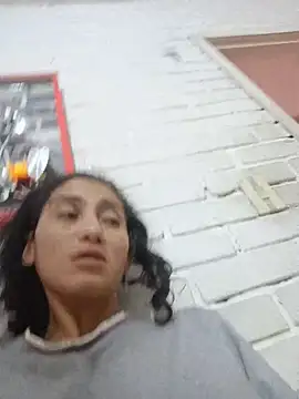 Snapshot of valeriaswang_Lucas chatting on January 15, 7:28 pm valeriaswang Lucas online show from January 15, 7:28 pm