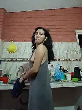 Snapshot of valeriaswang_Lucas chatting on December 20, 1:47 pm valeriaswang Lucas online show from December 20, 1:47 pm