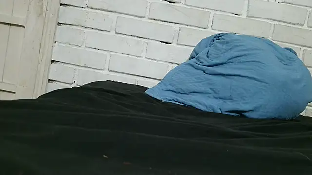 valeriaswang Lucas online show from October 17, 11:17 pm