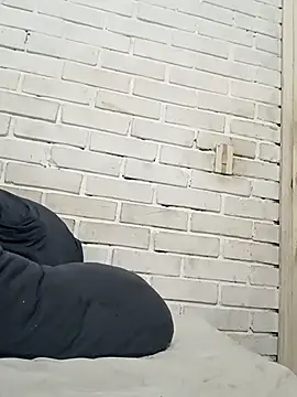 valeriaswang Lucas online show from November 14, 3:32 am