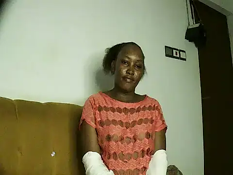 Snapshot of stargirl199 chatting on November 4, 2:15 am stargirl199 online show from November 4, 2:15 am