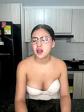 Snapshot of sofia_henaok chatting on October 8, 11:16 pm sofia henaok online show from October 8, 11:16 pm