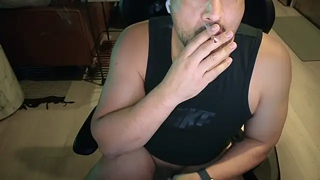 HungandThickLatin online show from September 30, 3:34 am