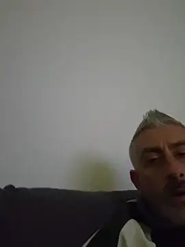 cuci45 online show from October 31, 10:27 pm