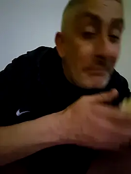 Snapshot of cuci45 chatting on February 8, 10:07 pm cuci45 online show from February 8, 10:07 pm