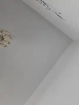 cuci45 online show from April 18, 1:13 pm