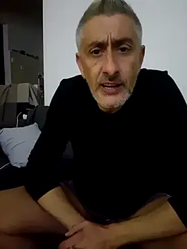 cuci45 online show from November 30, 11:49 pm