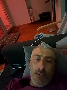 cuci45 online show from March 7, 3:35 am