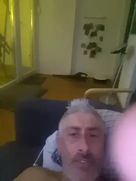 cuci45 online show from November 29, 4:56 am