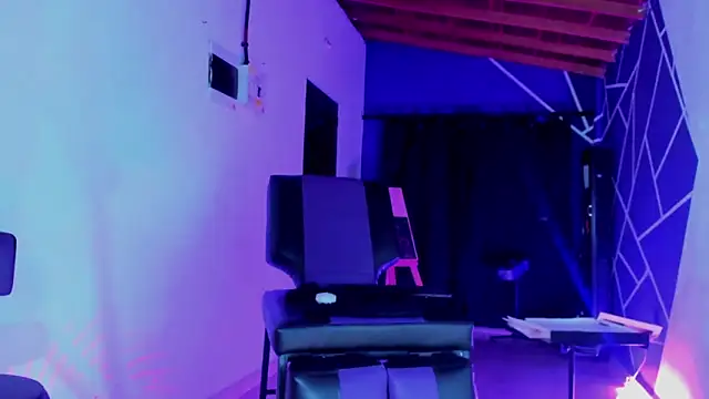 ink demonxxx online show from February 13, 3:39 am