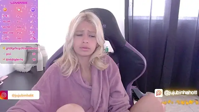 Snapshot of jujubinhahot chatting on November 23, 10:58 am jujubinhahot online show from November 23, 10:58 am