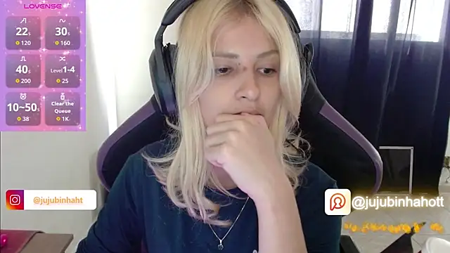 Snapshot of jujubinhahot chatting on October 20, 10:05 am jujubinhahot online show from October 20, 10:05 am