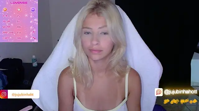 Snapshot of jujubinhahot chatting on November 24, 5:40 am jujubinhahot online show from November 24, 5:40 am