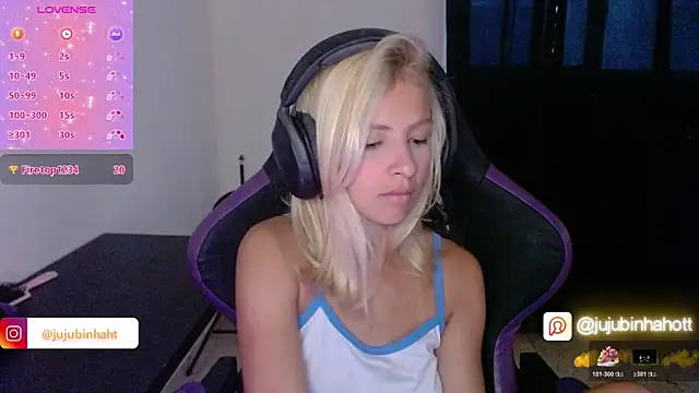 Snapshot of jujubinhahot chatting on November 22, 9:13 pm jujubinhahot online show from November 22, 9:13 pm