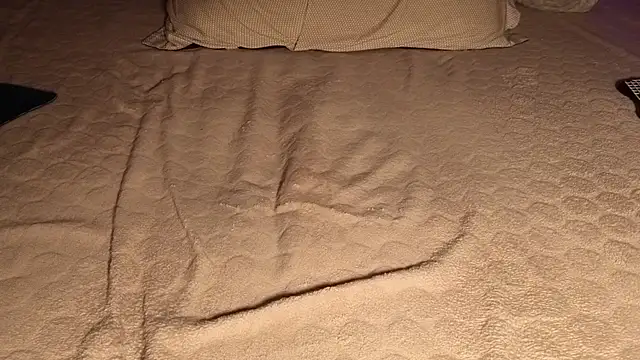 Ilona4y online show from November 21, 5:06 am