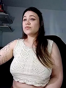 Snapshot of cutenessa chatting on September 19, 9:57 am cutenessa online show from September 19, 9:57 am