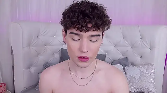 RobbyCharming online show from November 27, 3:40 am