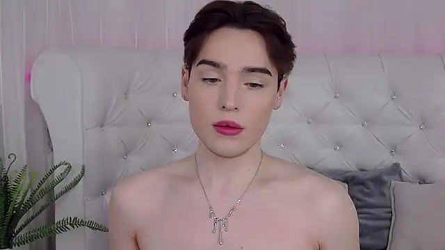 RobbyCharming online show from March 23, 4:45 am