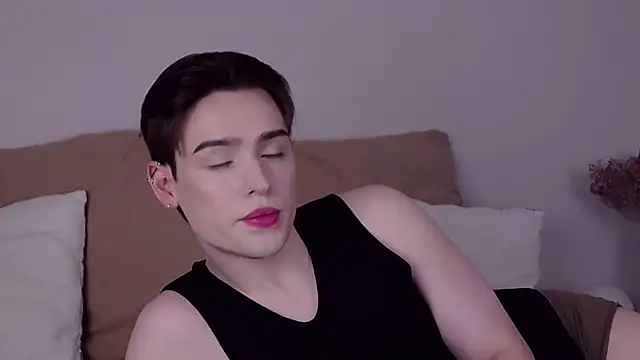 Snapshot of RobbyCharming chatting on June 21, 7:58 am RobbyCharming online show from June 21, 7:58 am