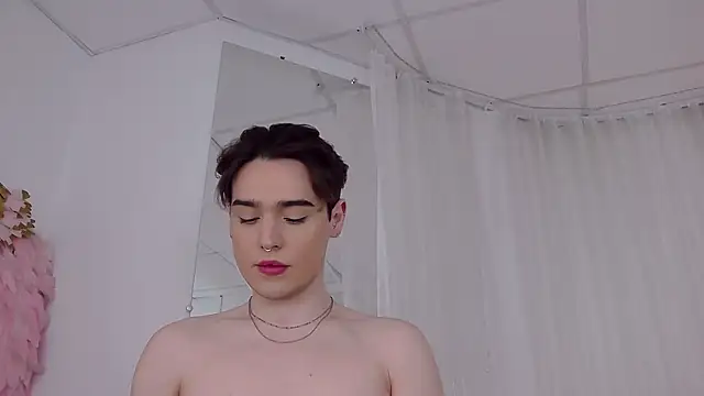 RobbyCharming online show from March 27, 4:32 am