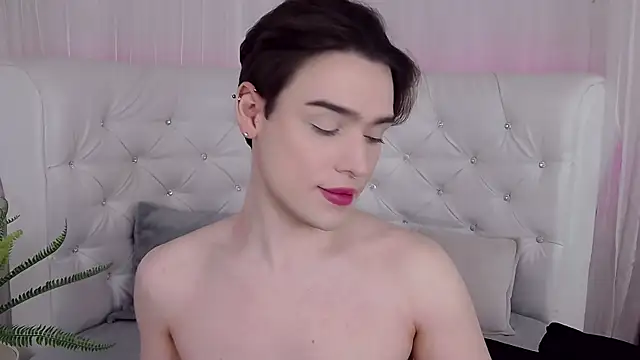 RobbyCharming online show from May 1, 4:39 am