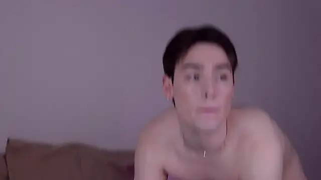 Snapshot of RobbyCharming chatting on June 25, 4:43 am RobbyCharming online show from June 25, 4:43 am